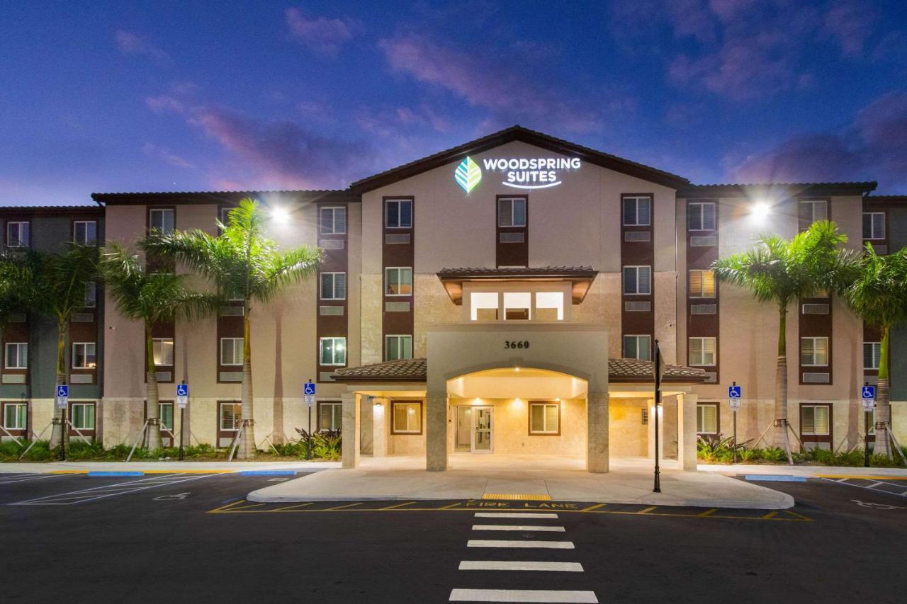 Woodspring Suites Miramar Exterior foto